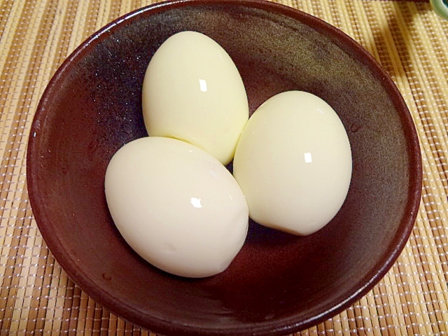 簡単 殻ごと漬け込む塩味付きゆで卵 レシピ 作り方 By シナモンカール 楽天レシピ