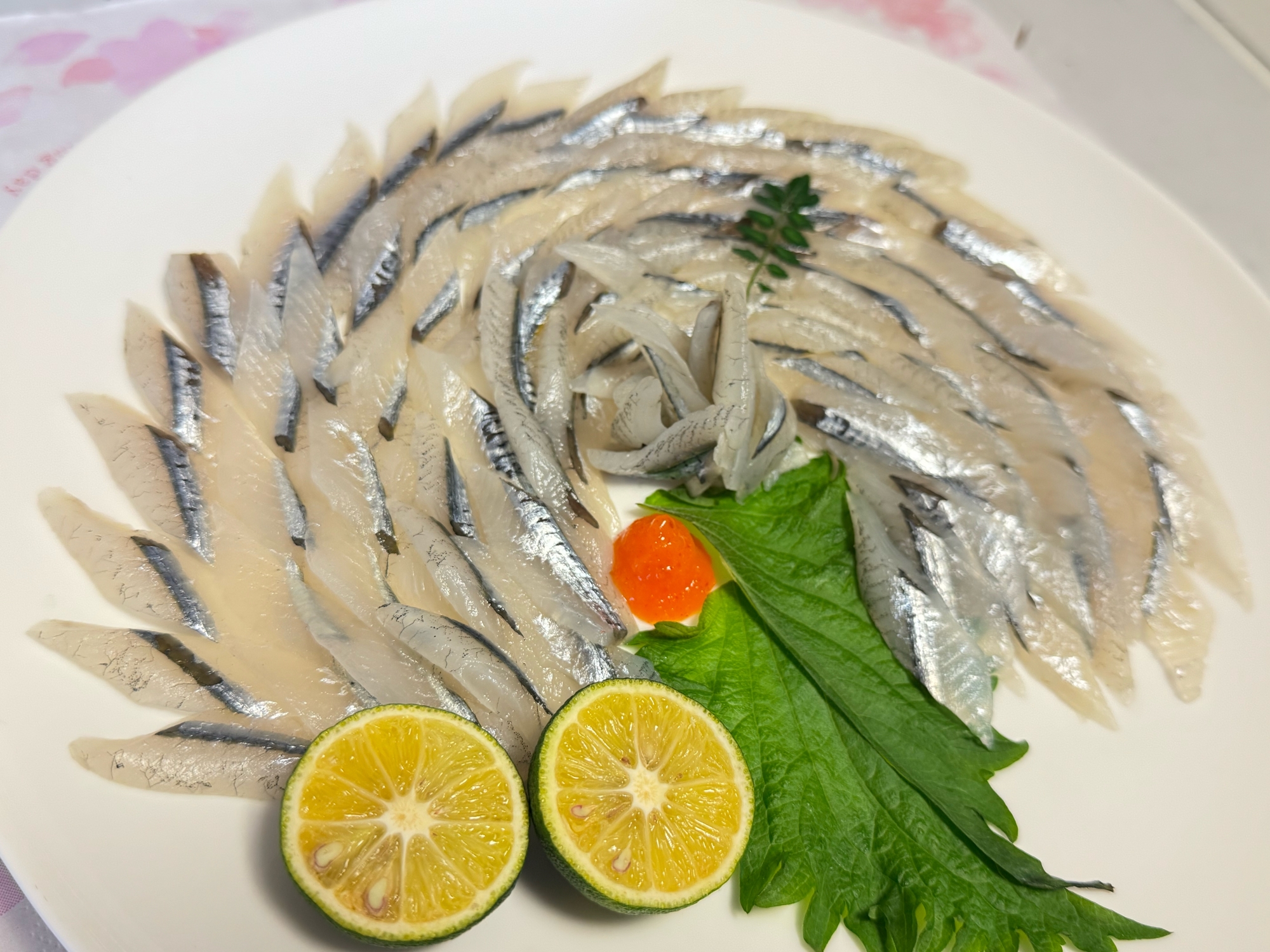 春を楽しもう✿サヨリの薄造り