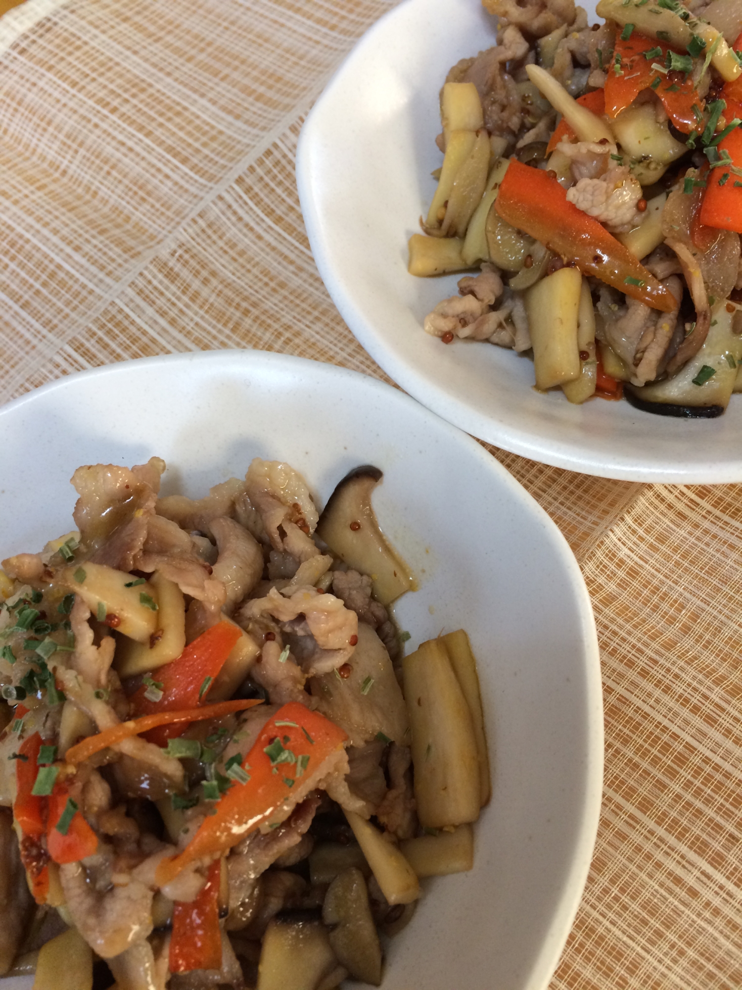豚こま肉とエリンギの粒マスタード炒め