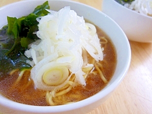 ウェイパーでミニミニしょうゆラーメン♪