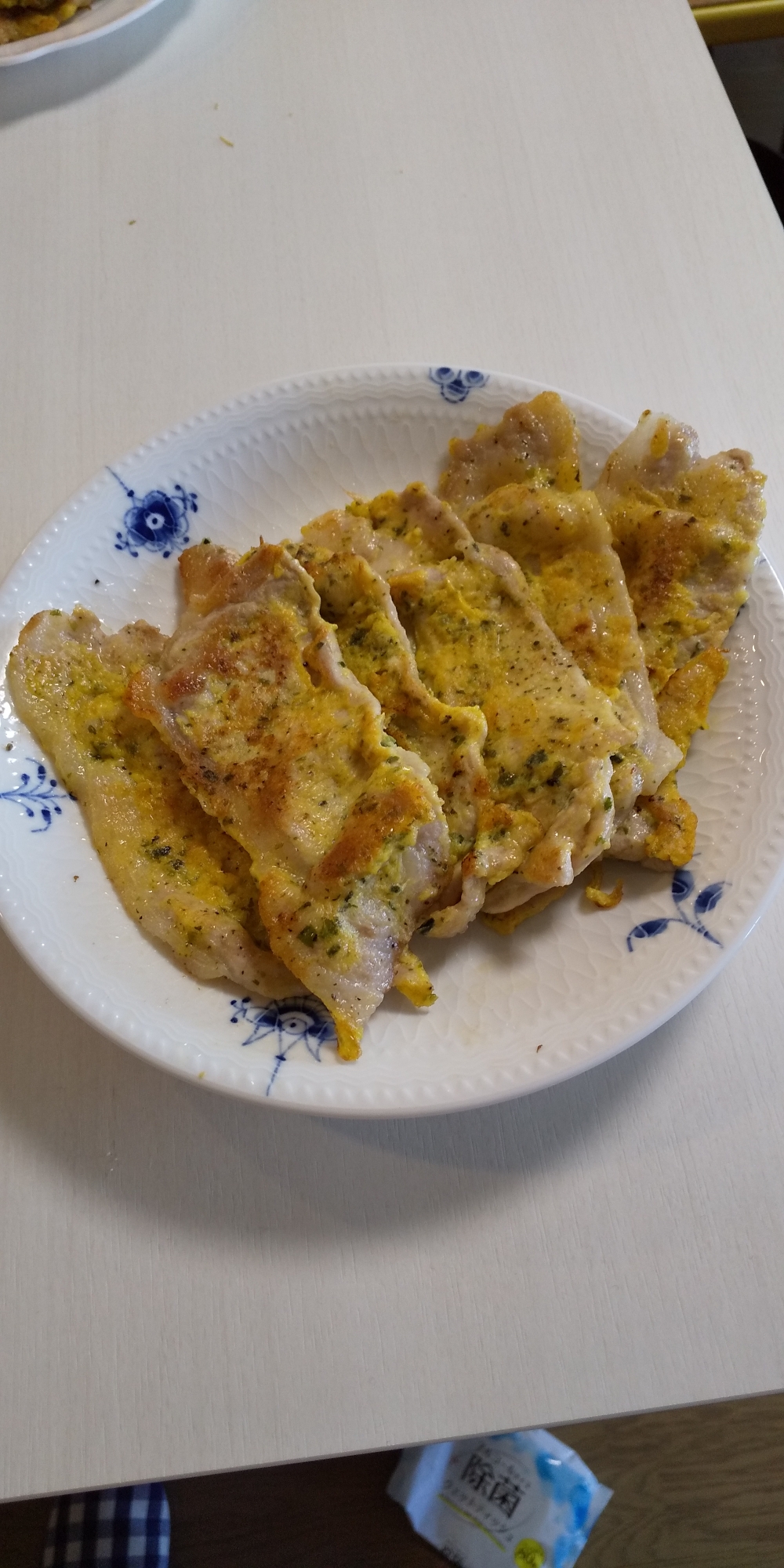 簡単ご飯がすすむ!豚肉ピカタ☆チーズと青のり