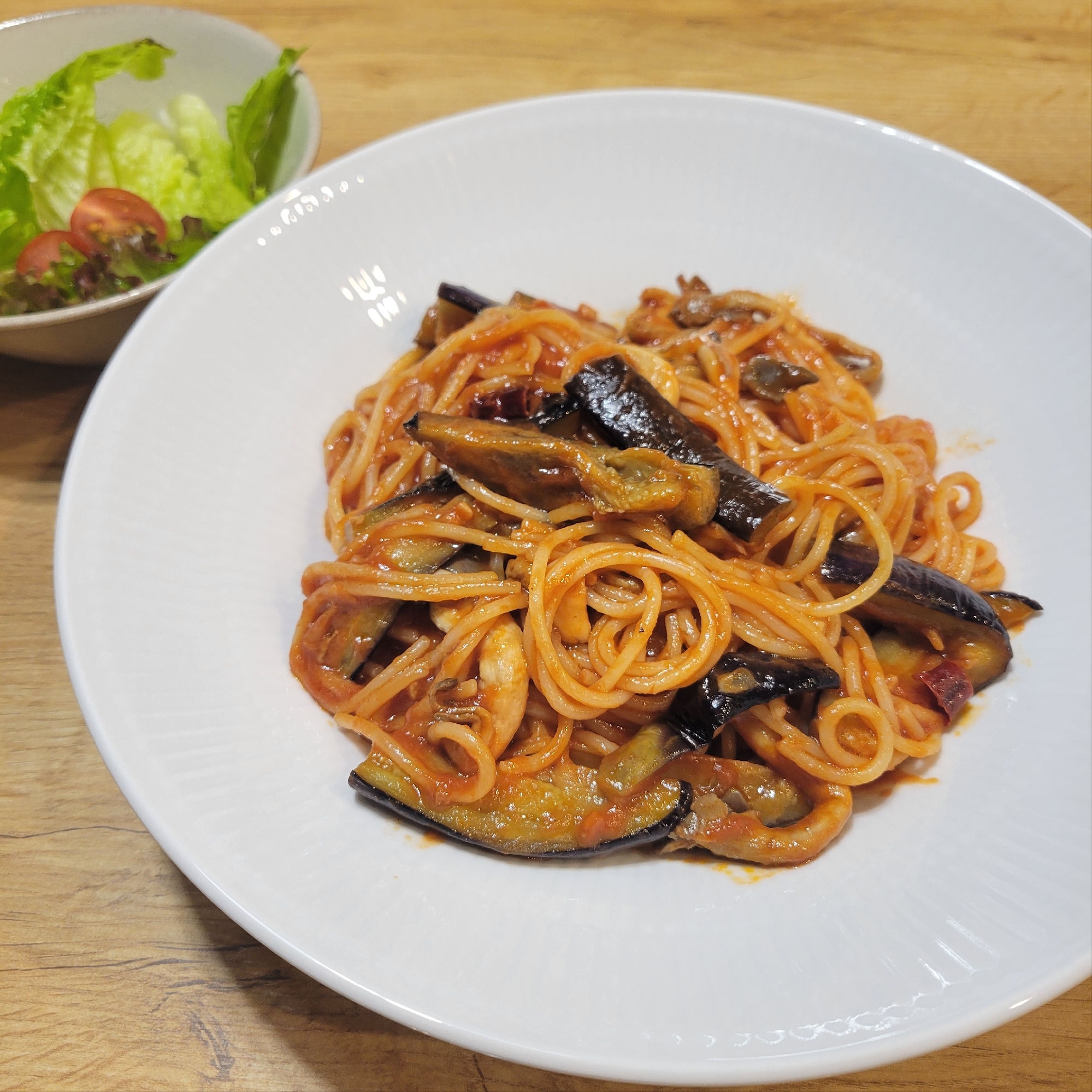 お店の味★絶品★なすときのこのトマトパスタ