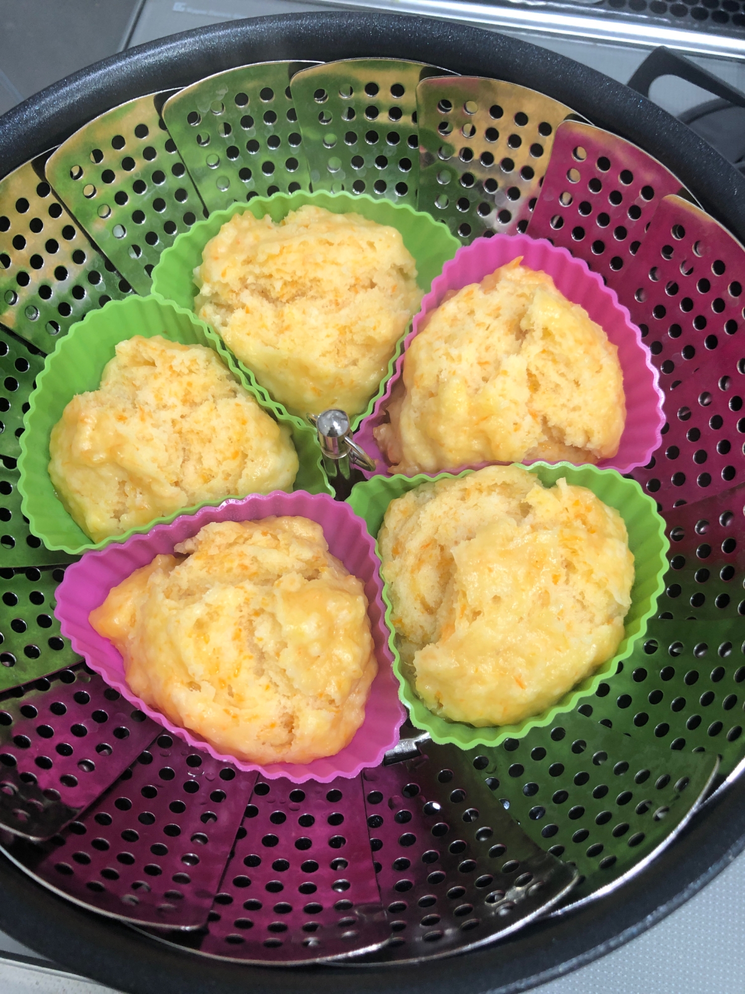 離乳食 すりおろしりんごとにんじんの蒸しパン レシピ 作り方 By ちゃろみつ 楽天レシピ 離乳食 すりおろしりんごとにんじんの蒸しパン レシピ 作り方 By ちゃろみつ 楽天レシピ