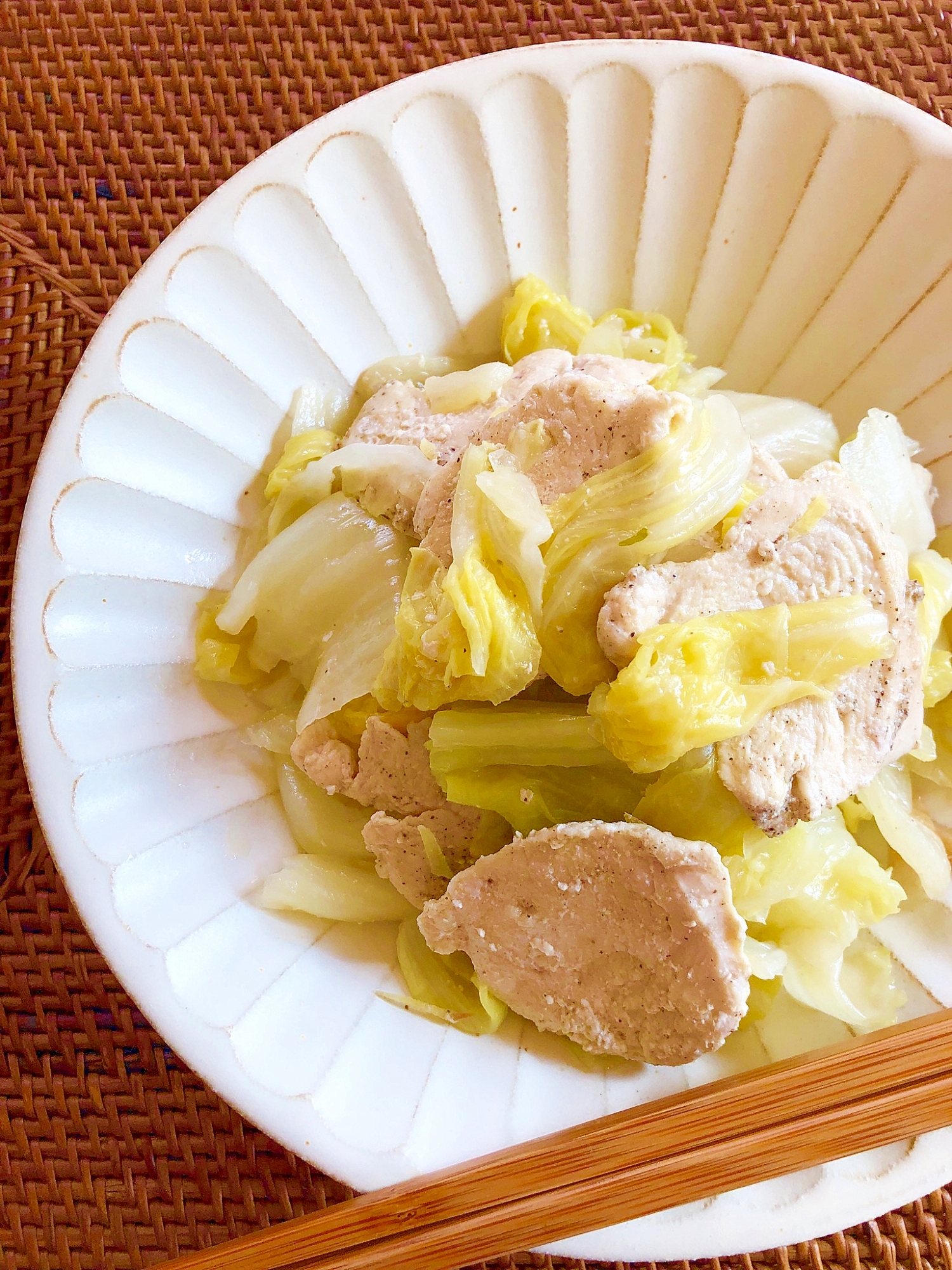 フライパンで簡単！白菜と鶏むね肉の酢蒸し煮