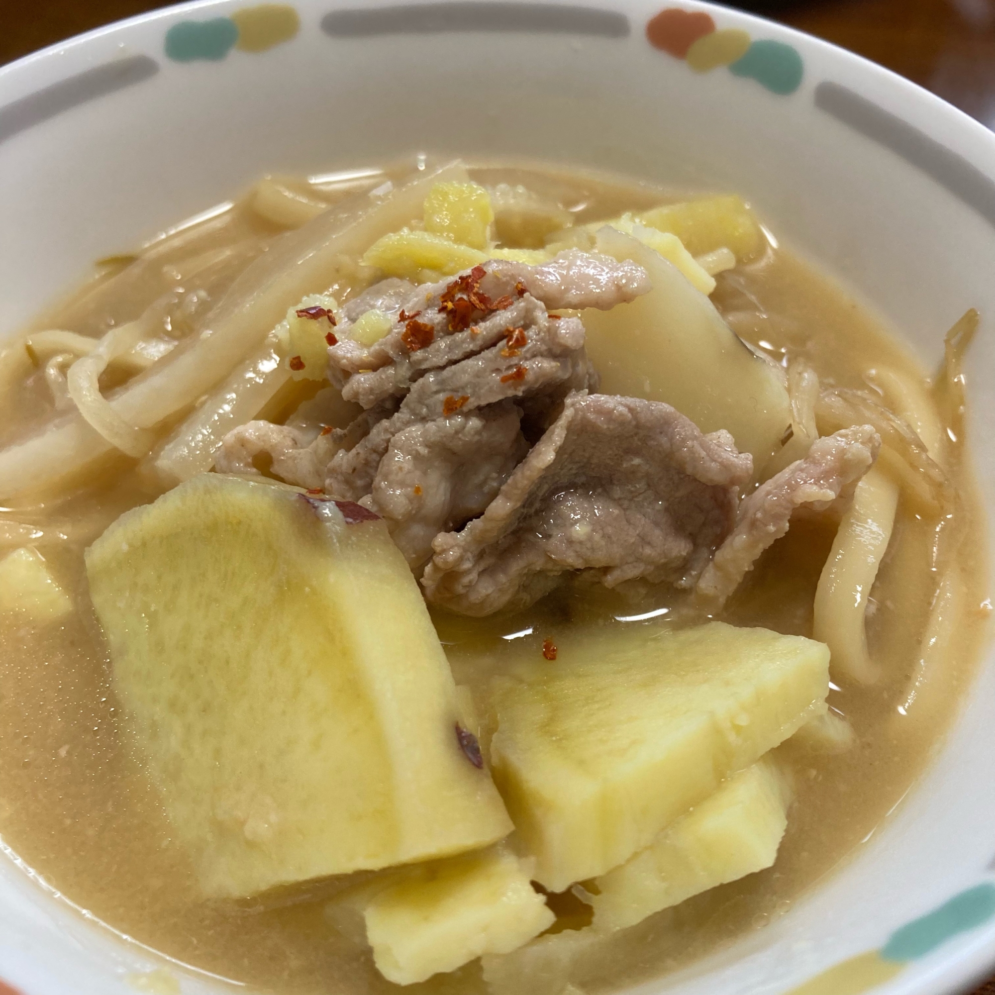 胃が弱ってる大王様に《さつま芋入り煮込みうどん》