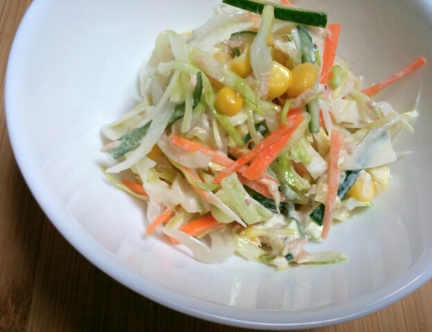 ツナ缶で☆野菜たっぷりサラダ