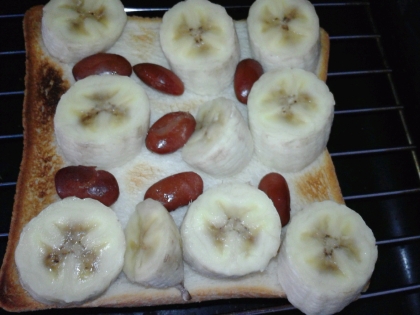 甘納豆＆バナナの蜂蜜トースト