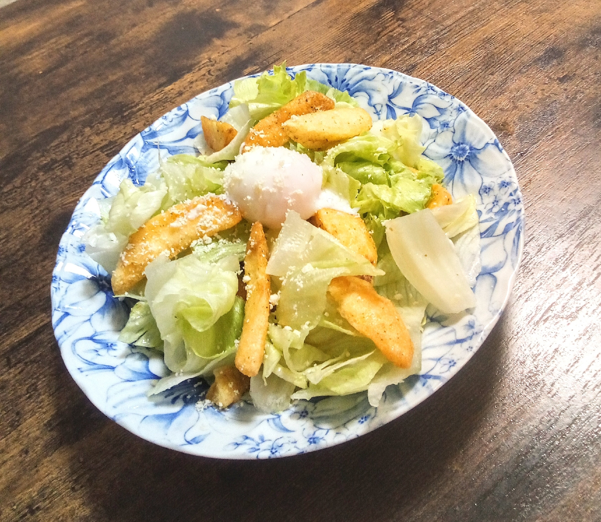 コストコのお菓子で!シーザーサラダ