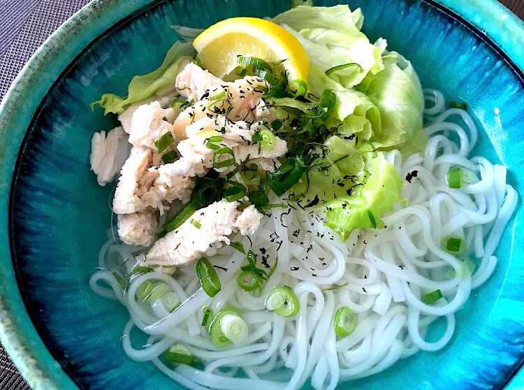 爽やか鶏肉のフォー☆お家でベトナム料理☆昼食にも