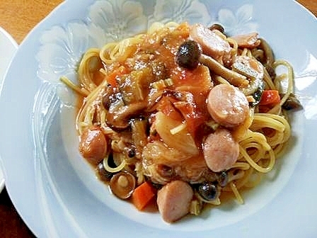 ミネストローネをリメイクして　トマトパスタ