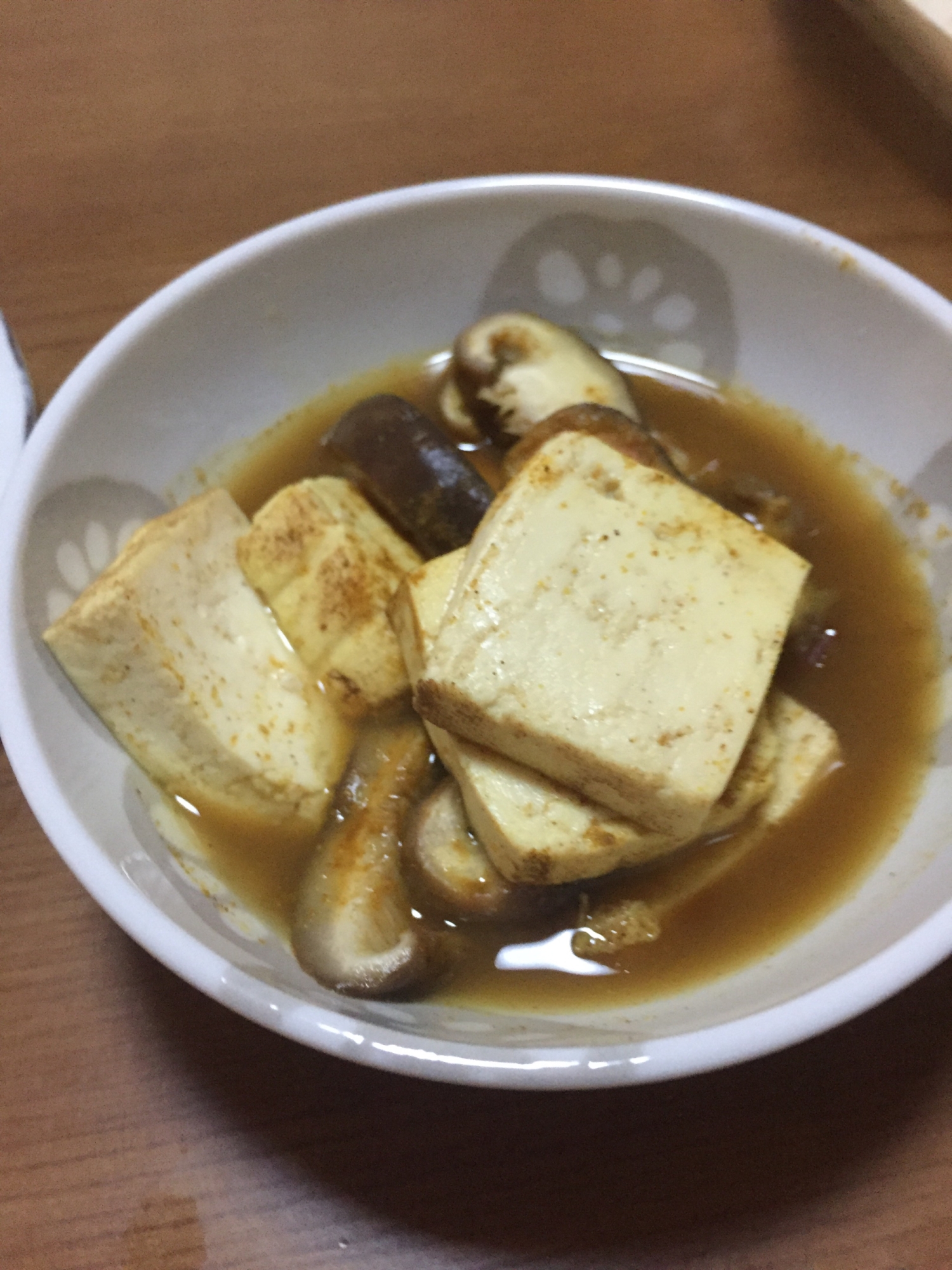 焼き豆腐としいたけの煮物 レシピ 作り方 By りんりんりんりんりんりんりんりんりん 楽天レシピ