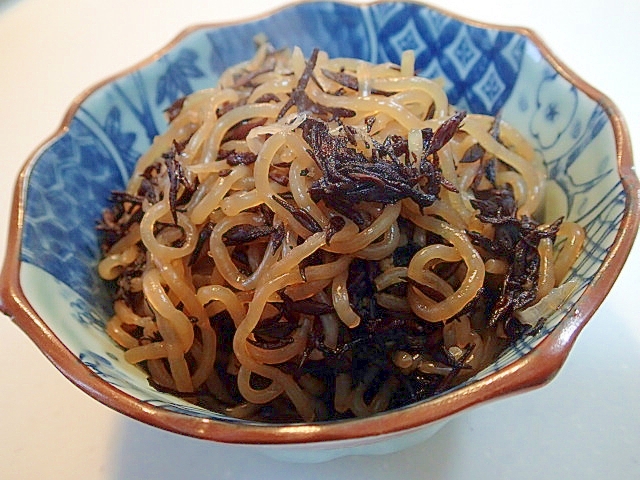 糸蒟蒻とひじきの煮物