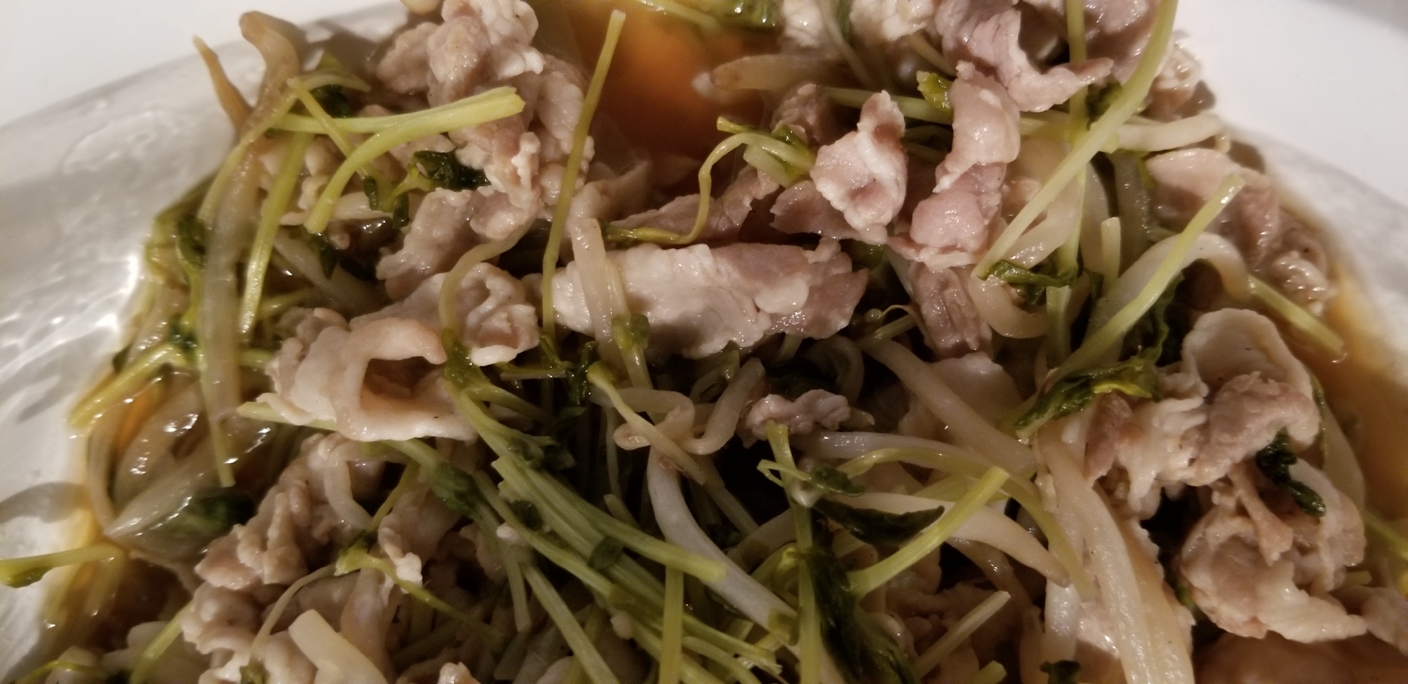 もやしと豆苗と豚バラのにんにく醤油炒め レシピ 作り方 By Ciel Yuki 楽天レシピ もやしと豆苗と豚バラのにんにく醤油炒め レシピ 作り方 By Ciel Yuki 楽天レシピ