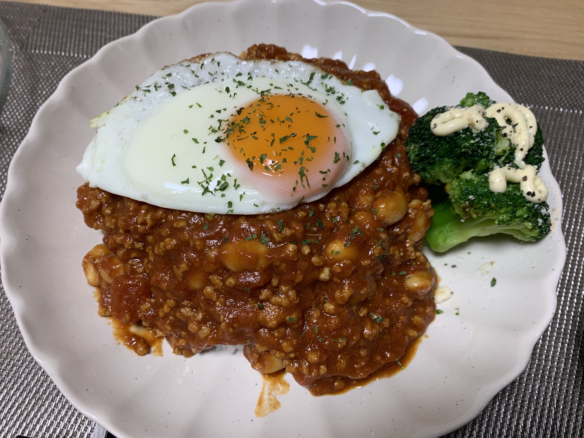 大豆とトマトの満腹キーマカレー