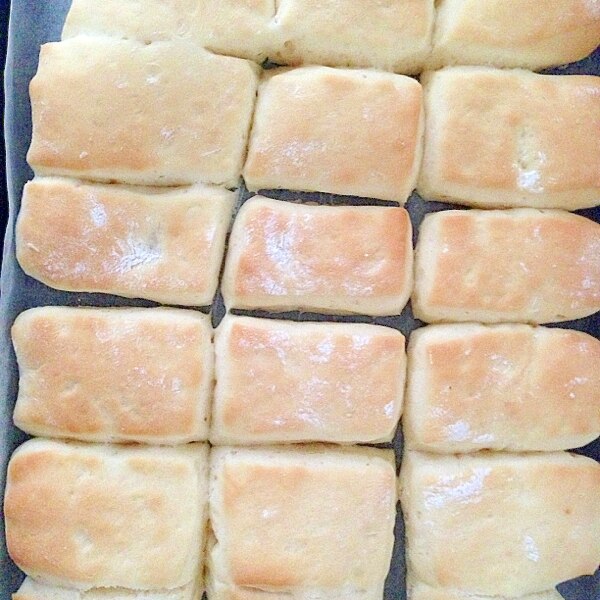 一気に焼いちゃう 天板で薄力粉パン レシピ 作り方 By Thank You Good Bye 楽天レシピ 一気に焼いちゃう 天板で薄力粉パン レシピ 作り方 By Thank You Good Bye 楽天レシピ