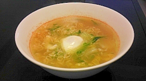 即席麺で簡単☆トムヤムラーメン