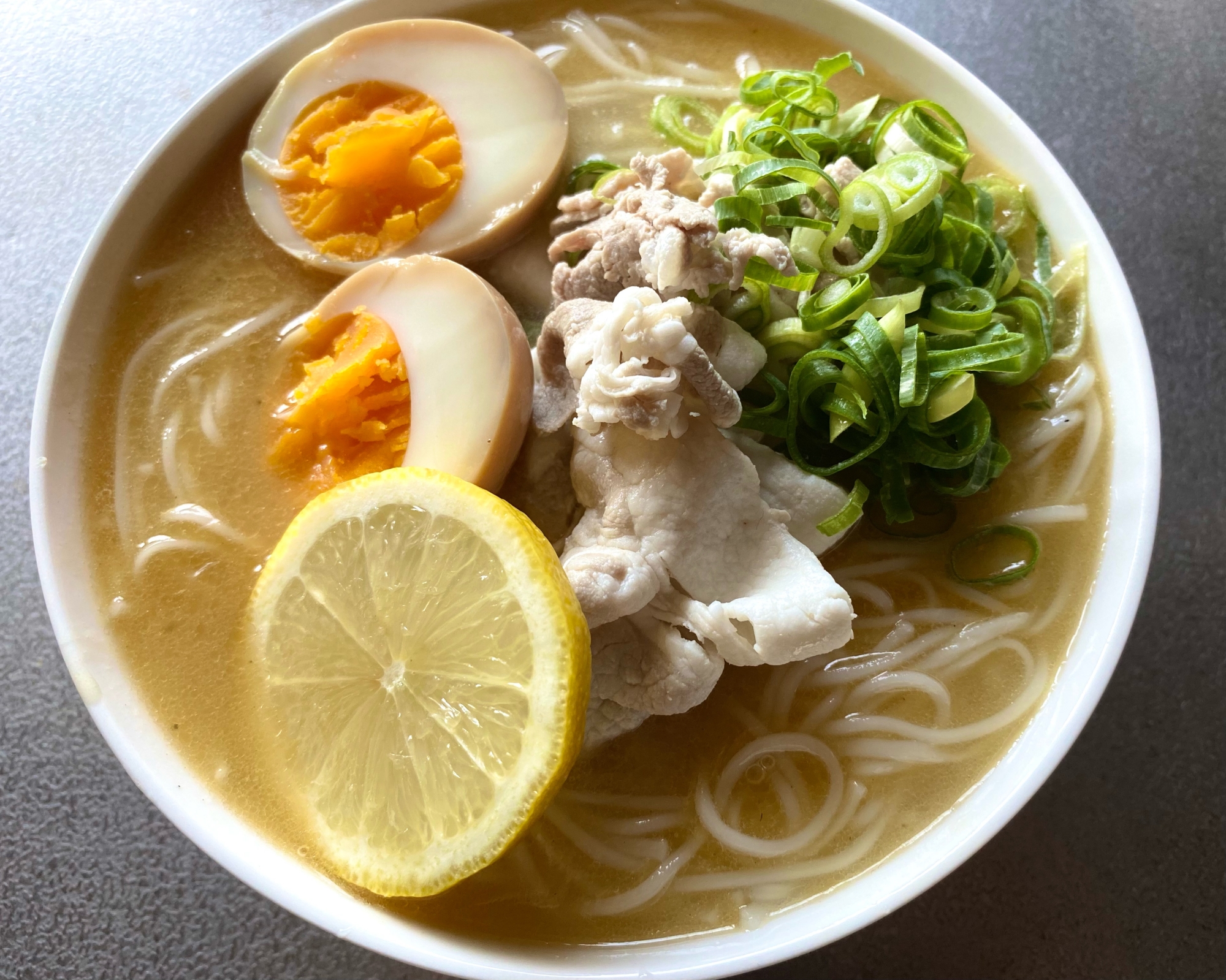 ごま油香る☆冷製☆塩レモンの素麺☆