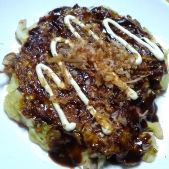 エビ・イカ・ちくわたっぷり☆新キャベツのお好み焼き