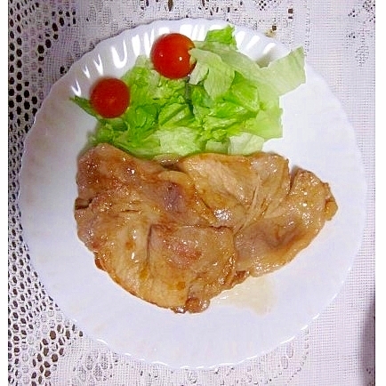 豚ロース肉の生姜焼き（小麦粉でしっとり感）