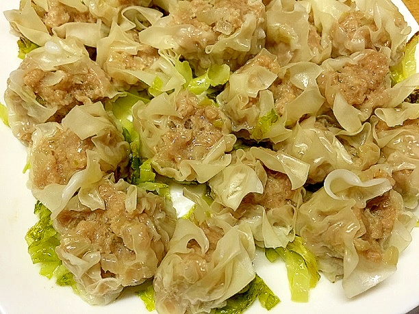 フライパンひとつで 肉汁たっぷりシュウマイ レシピ 作り方 By まいまい917 楽天レシピ フライパンひとつで 肉汁たっぷりシュウマイ レシピ 作り方 By まいまい917 楽天レシピ