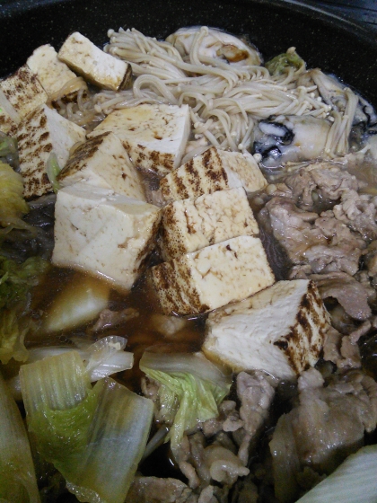 牡蠣も入れました～(^○^)
寒い時期はすき焼きが嬉しいですね

とっても美味しかったです。ヽ(*´∀｀)ﾉ♪