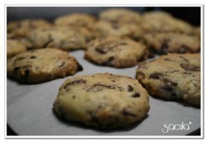 簡単で美味しい「 チョコチップクッキー 」