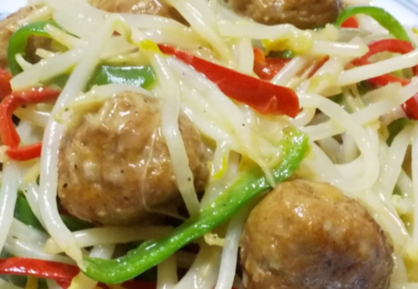 肉団子ともやし炒め