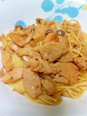 焼肉のたれでできる！鶏肉とキノコのパスタ