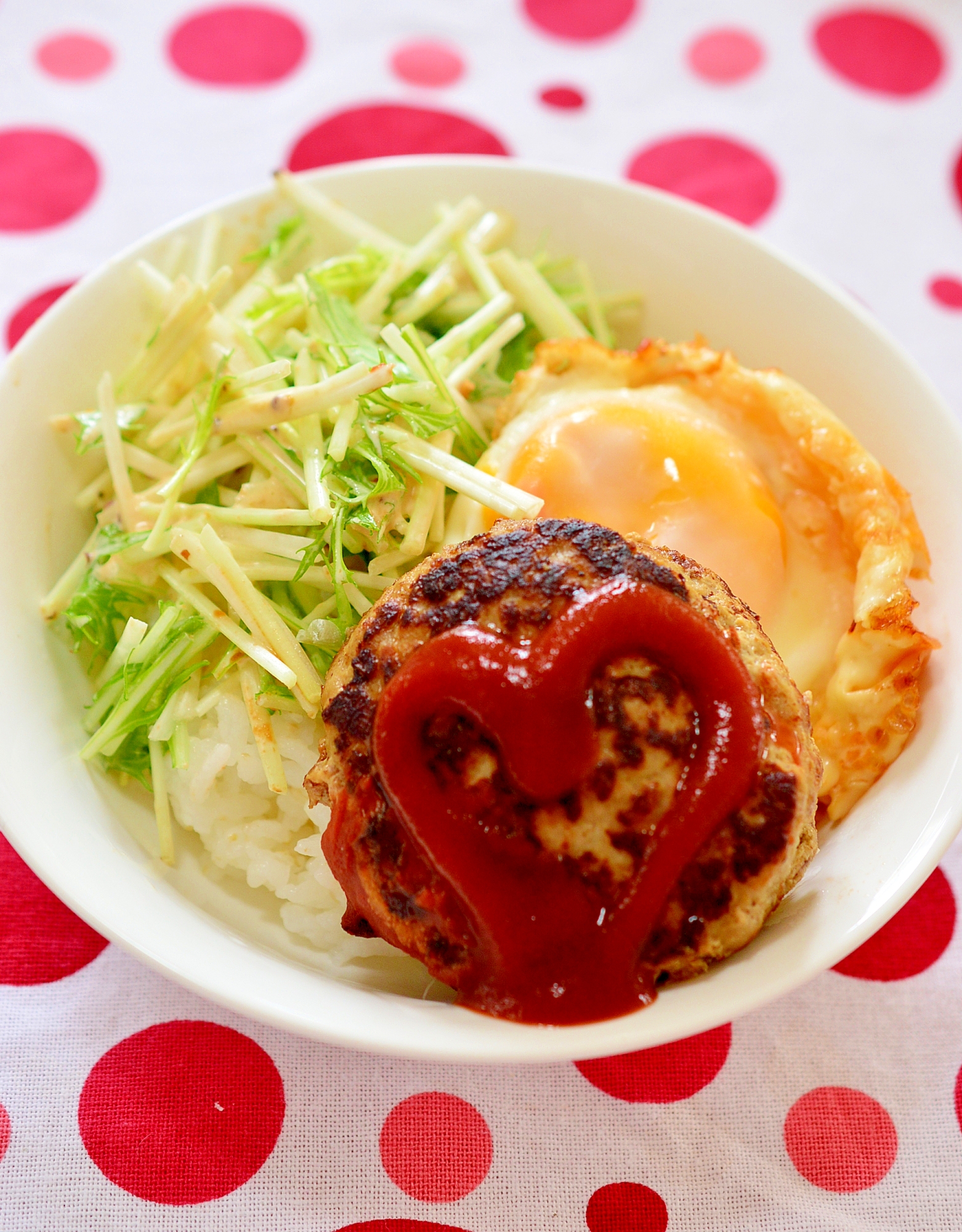 水菜でシャキシャキ♪大人味の☆ロコモコ丼