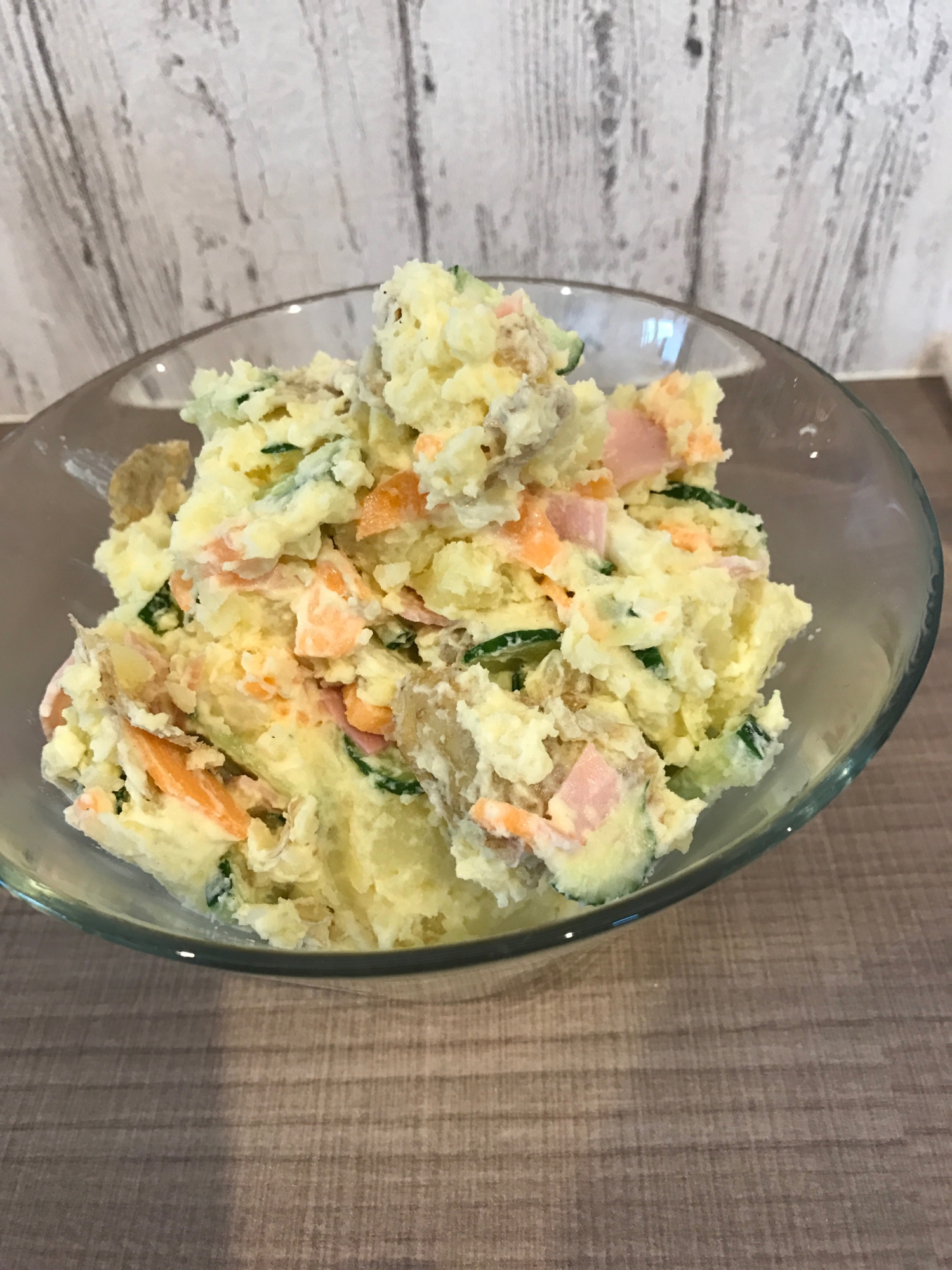 春の食材で☆デパ地下風ポテトサラダ