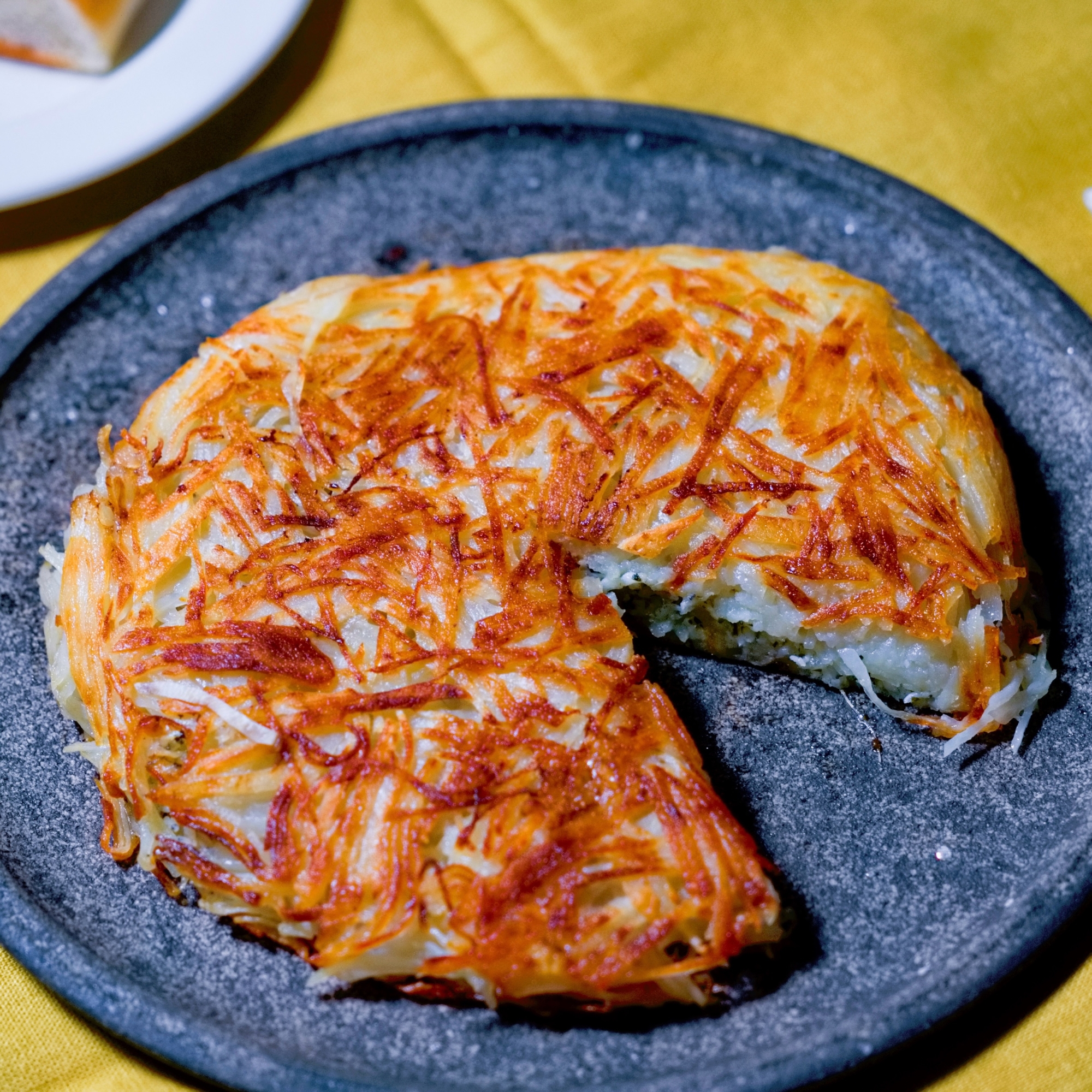 しらす干しとじゃがいものガレット【洋食・副菜】