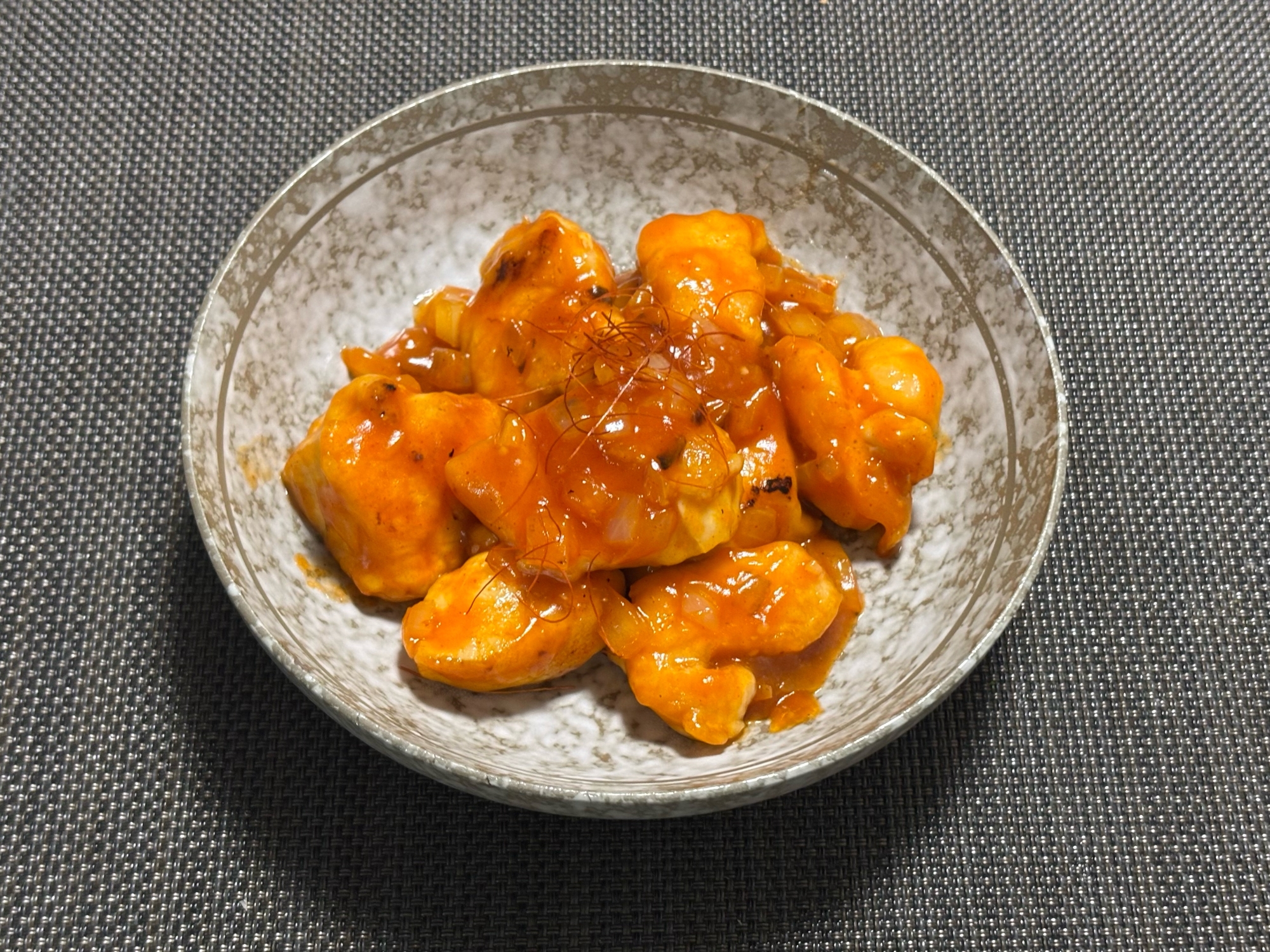 ワンパンで簡単！エビチリならぬ鶏チリ！