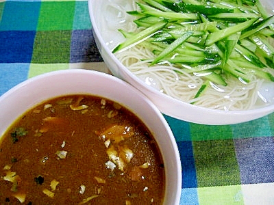 絶品！サバ缶カレー汁deそうめん