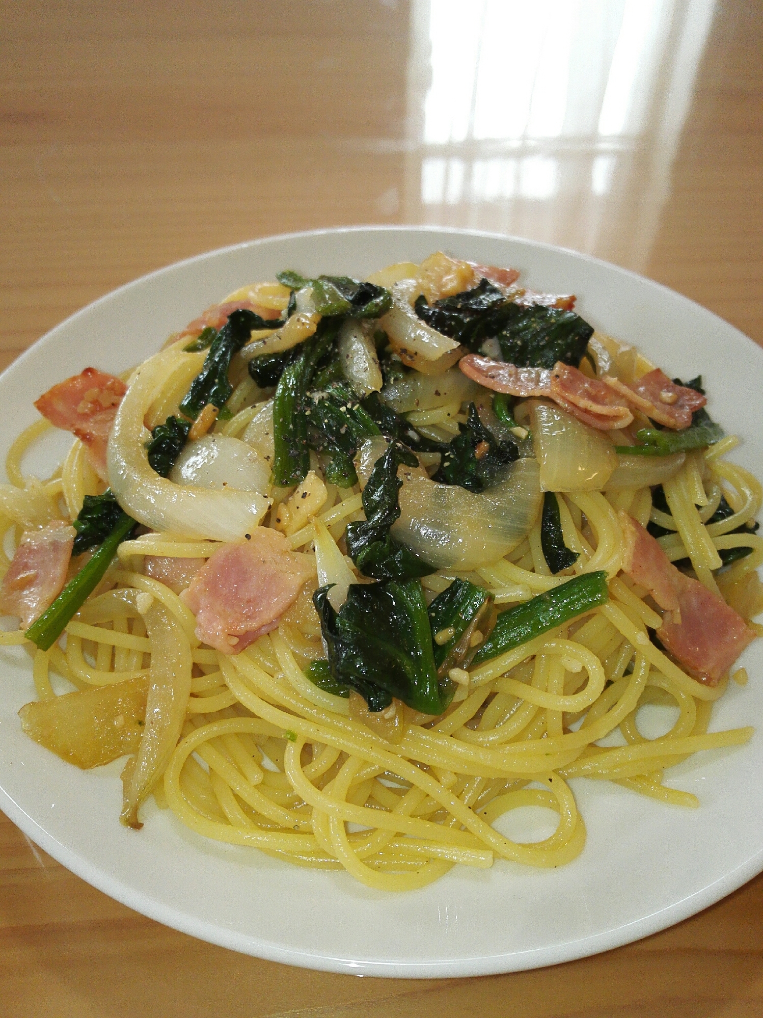 めんつゆで作る ほうれん草とベーコンの和風パスタ レシピ 作り方 By ハレタソラ 楽天レシピ