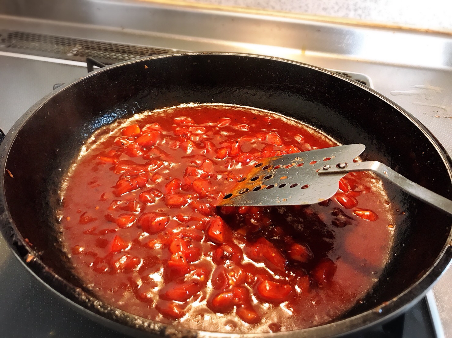 喫茶店直伝♪トマト缶と肉汁のハンバーグソース