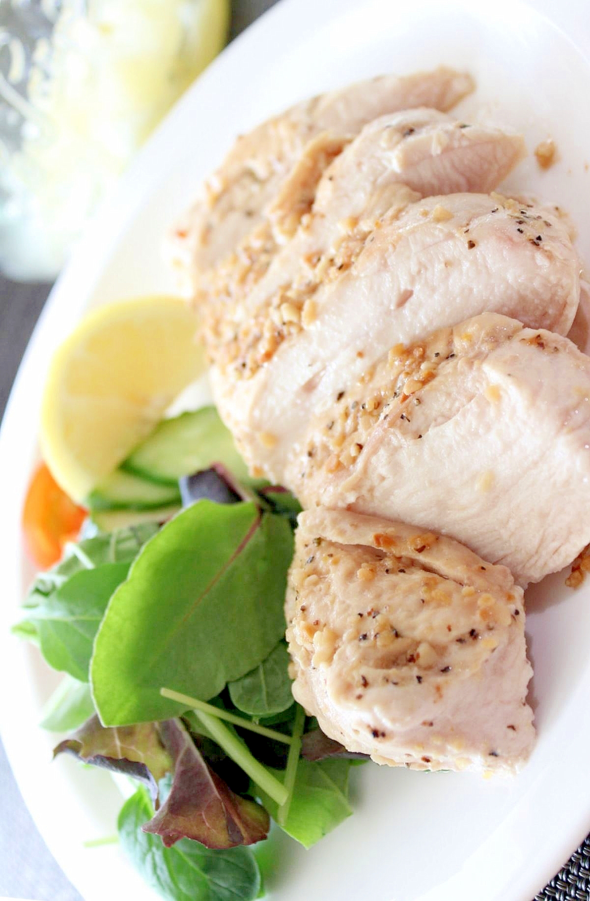 塩レモンとあらびきガーリックの爽やかチキンソテー