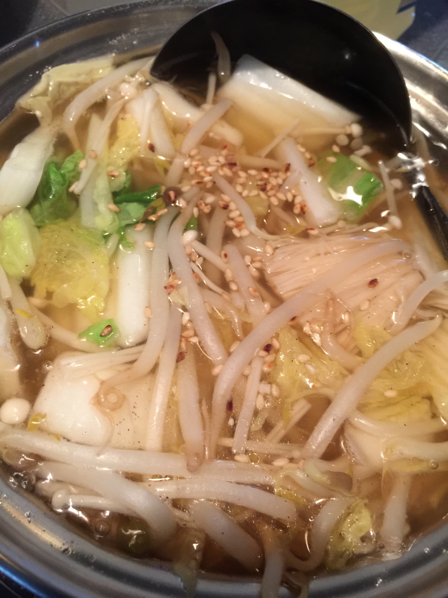鍋の残り野菜で 中華風スープ