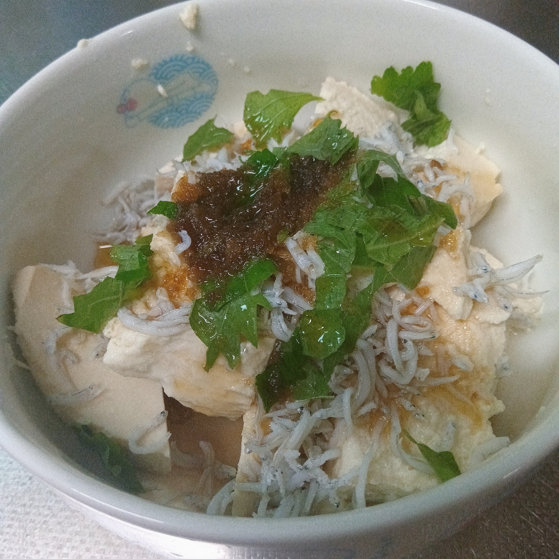 豆腐としらす大葉のおろしポン酢