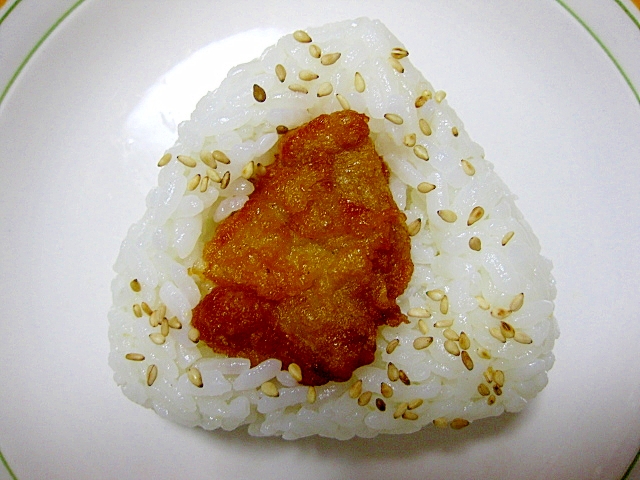 鳥取県　大山地鶏の唐揚げおにぎり