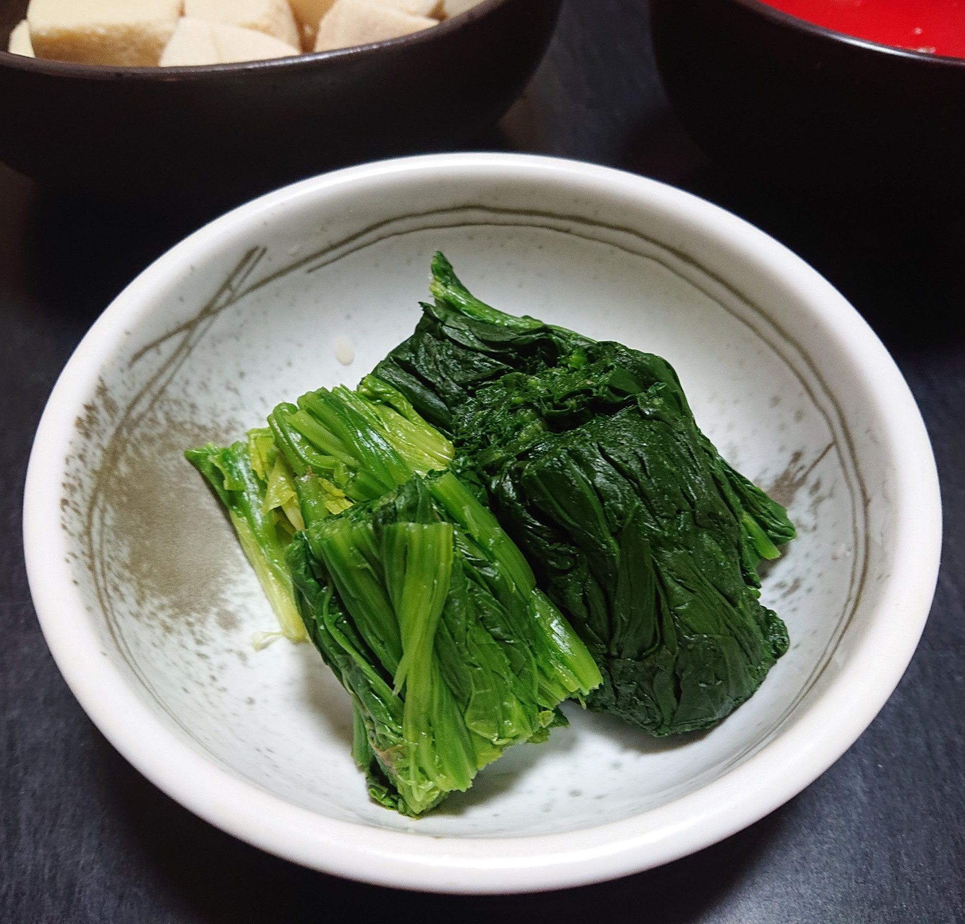 簡単おつまみ☆ほうれん草の白だし醤油かけ