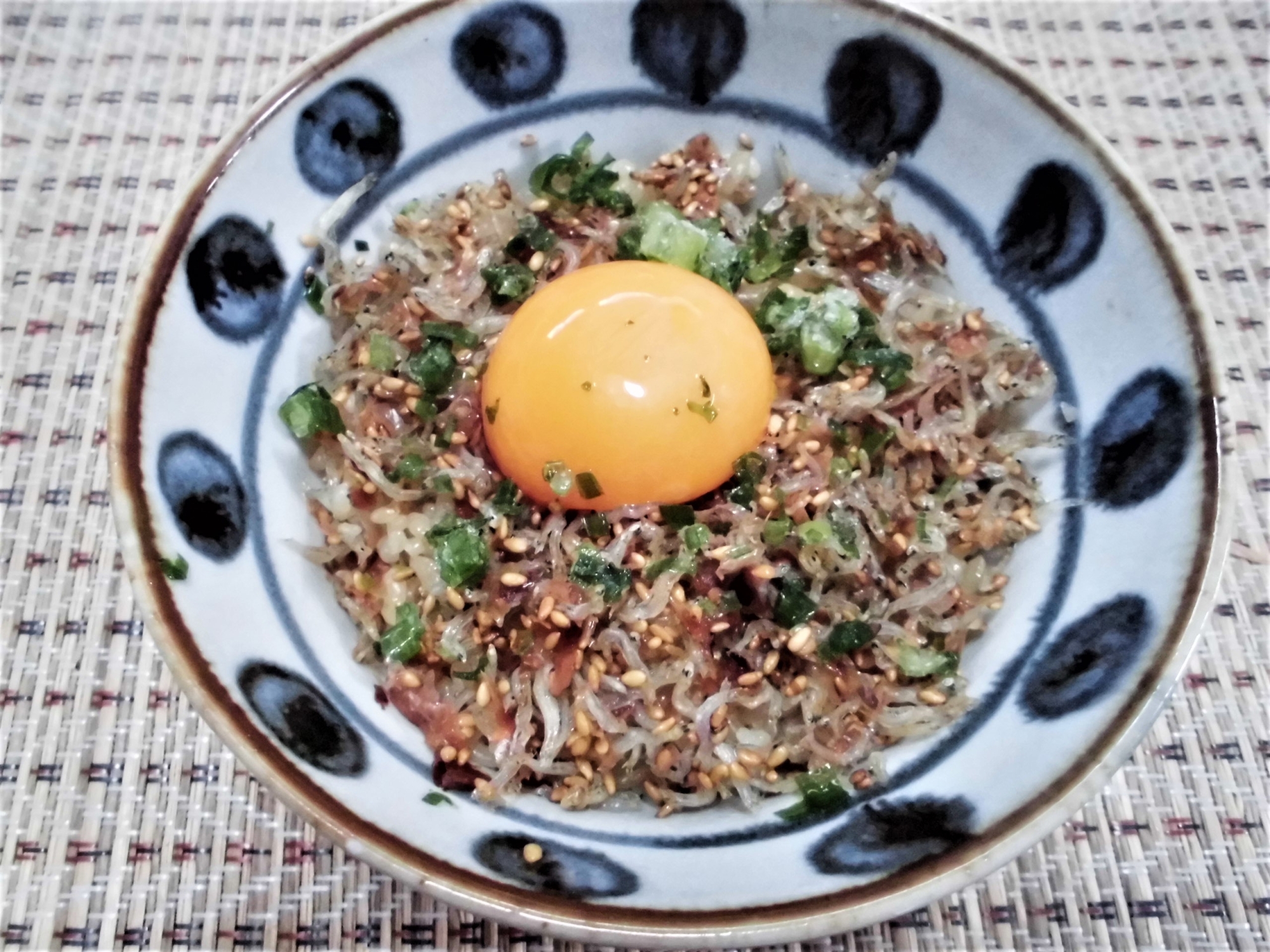 じゃこのふりかけ　《ちりめん丼》