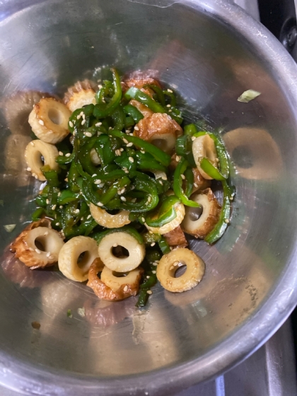 箸が止まらない！ピーマンと竹輪のキンピラ
