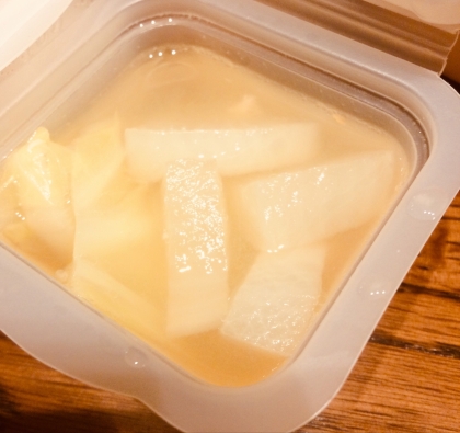 手づかみの練習に大根スティック 後期 レシピ 作り方 By ベビ1210 楽天レシピ