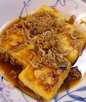 焼き豆腐のポン酢じゃこのせ