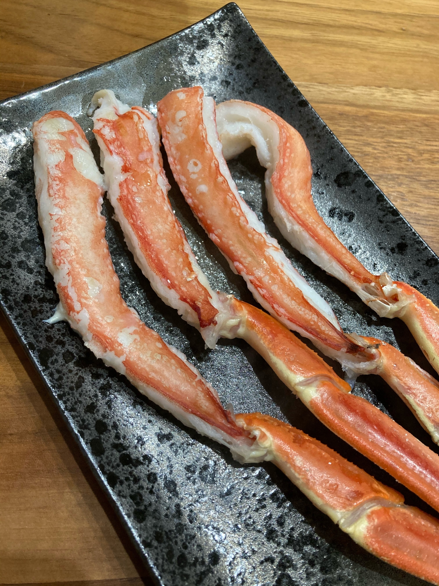 ホットプレートで焼き蟹