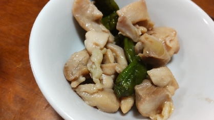 鶏もも肉とししとうの蜂蜜ナンプラー炒め