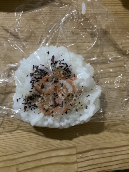 ツナマヨ＆ツナ柚子胡椒・のりたまおにぎり弁当