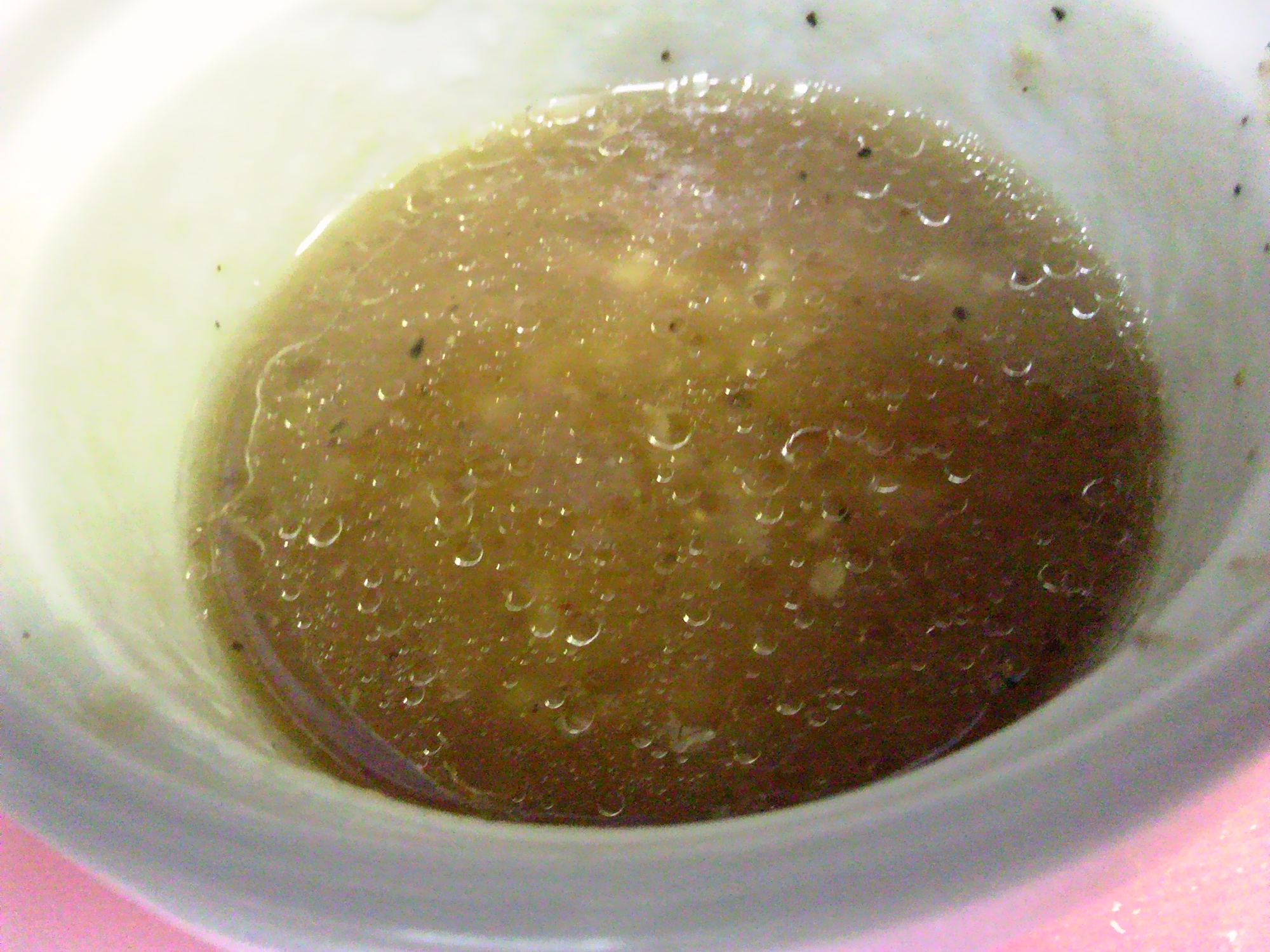 黒酢と玉ねぎ氷のドレッシング