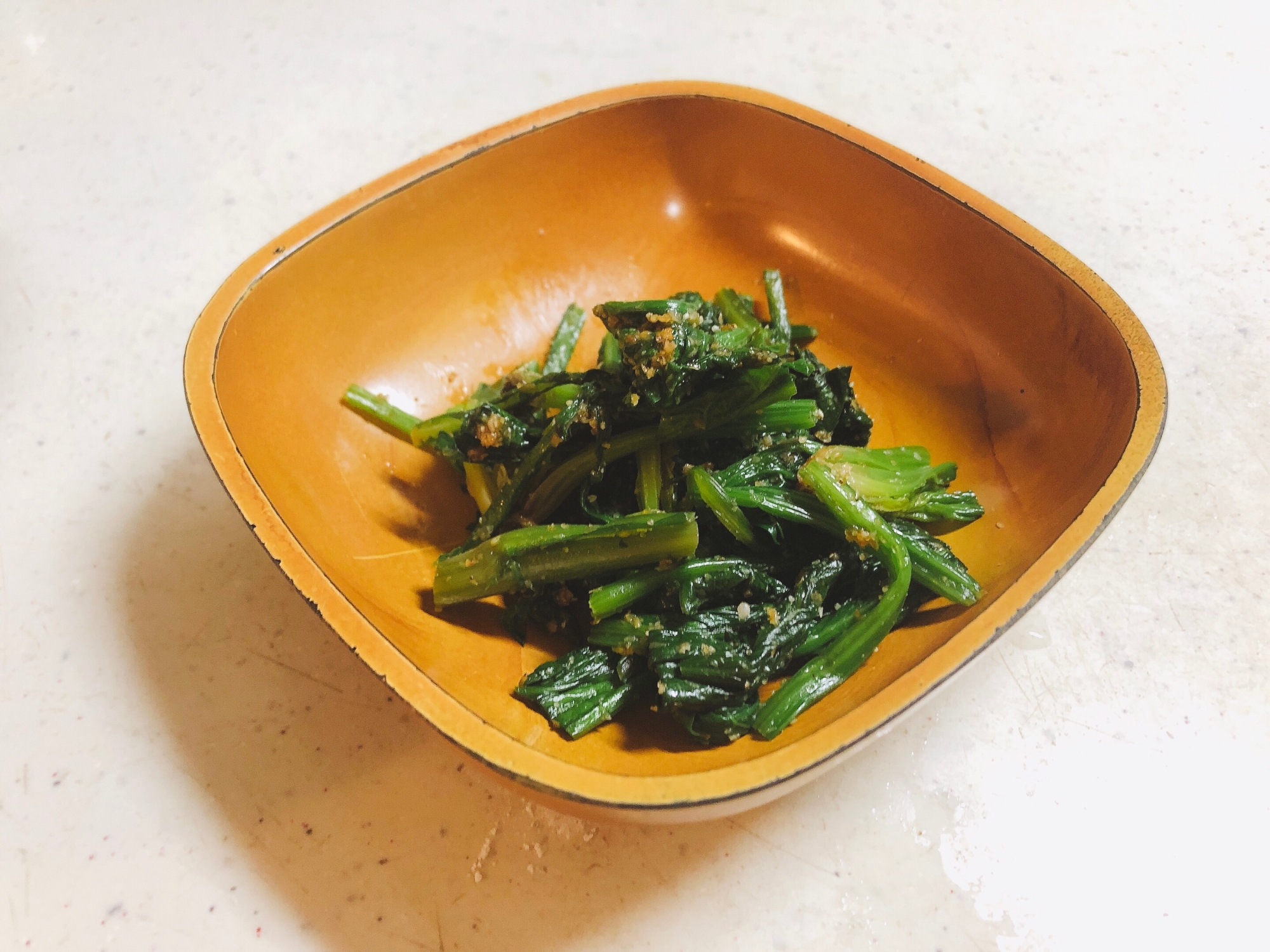 ほうれん草と春菊の胡麻和え