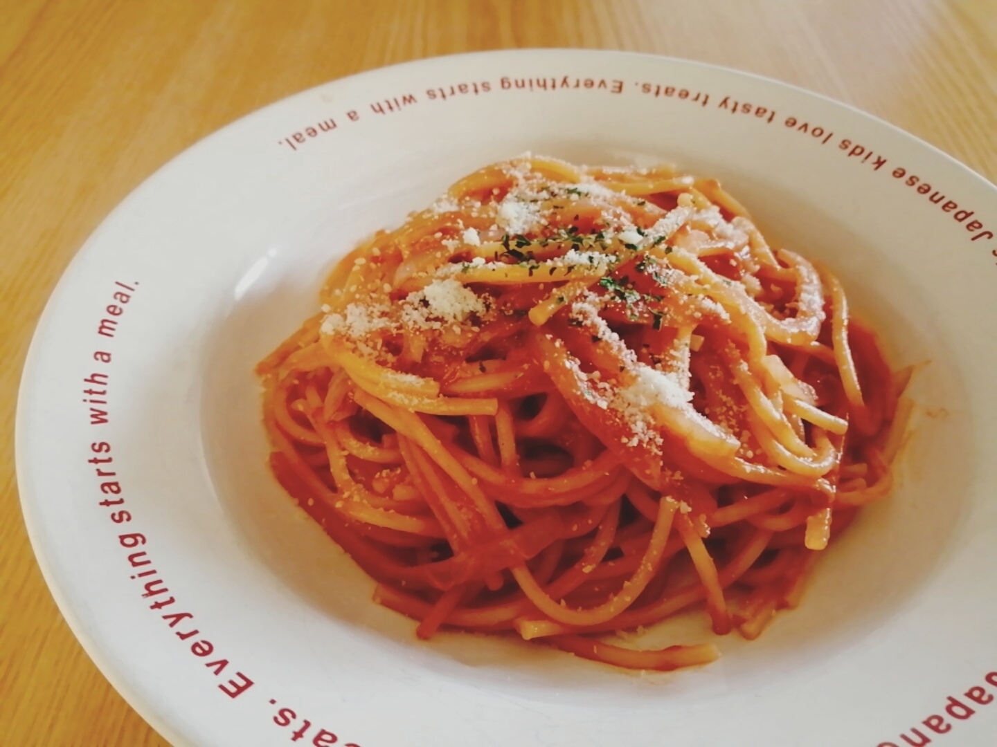 ツナと玉ねぎのケチャップパスタ